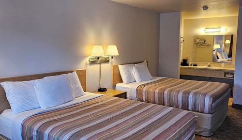 Classic Double Room