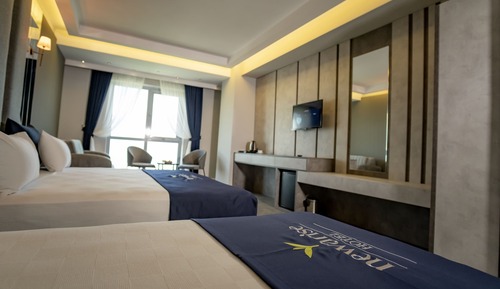 Exclusive Room