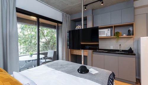 Studio Casal com Varanda