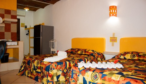 Economy Quadruple Room, Kitchenette