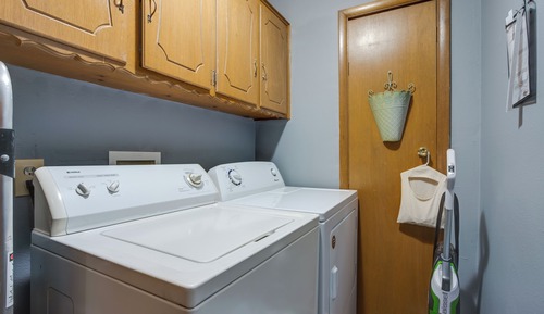 House (2 Bedrooms)