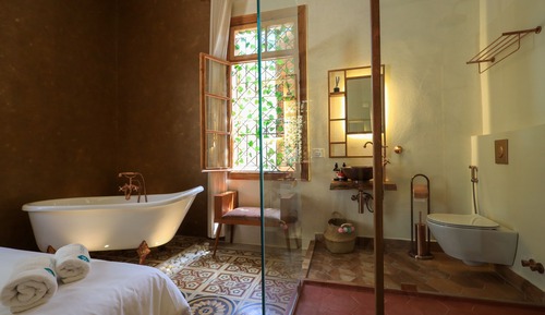 Room 4 L2: Sanabl al qamh