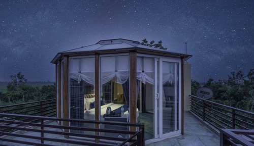 Honeymoon Room