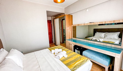 Deluxe Double Room, 1 Queen Bed, Sea View