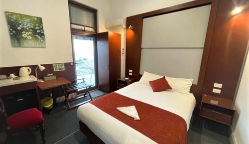 Room 7