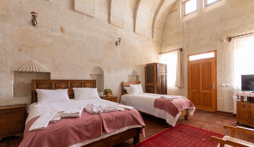 Traditional Triple Room, Multiple Beds