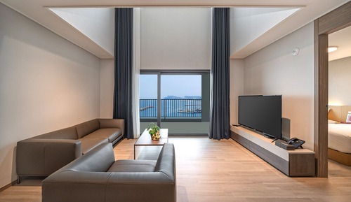 Panorama Ocean View Penthouse Premier