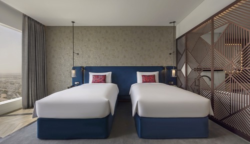 Studio, 2 Twin Beds (Island View)