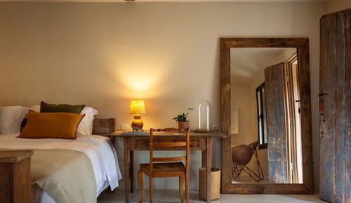 Exclusive Room