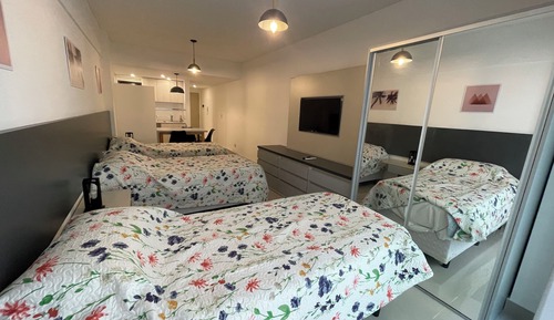 Apartment, Multiple Bedrooms, Accessible, Smoking