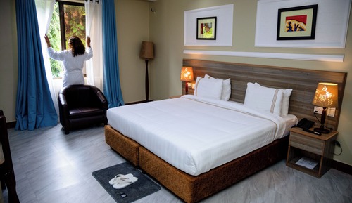 Deluxe Double or Twin Room