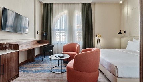Premium Room, 1 King Bed