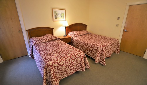 Traditional Room, 2 Twin Beds, Lake View Non A/C