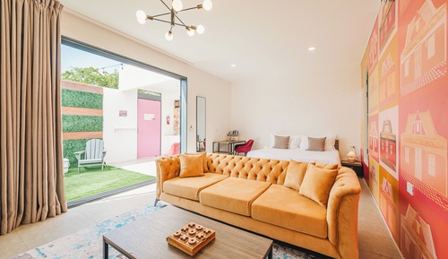 Standard Room, 1 King Bed, Private Pool (Privada Stays Eagle)