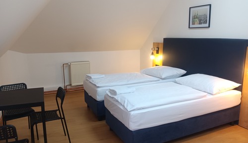 Suite 54 A