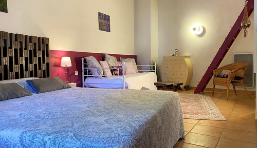 Standard Quadruple Room