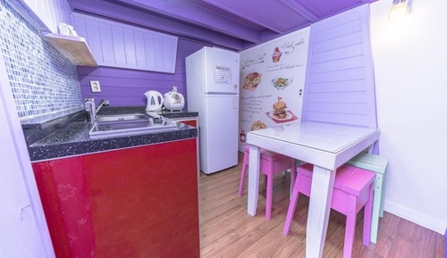 Room (Fontana (Duplex))
