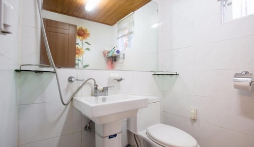 Room (Milky Way (1st floor private house du)