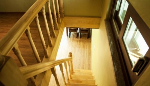 Room (A 101 (multiple floors no terraces))