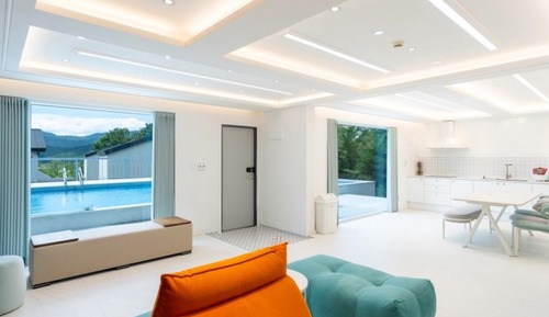 Room (Complex A No 101)