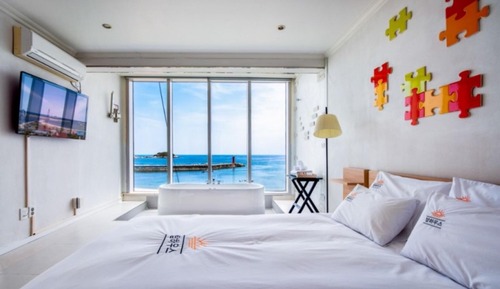 Room (505 Spa Ocean View (Netflix Mini Beam)