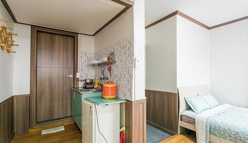 Room (Room 401 (Ocean View))