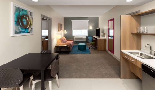 Suite, 1 Bedroom, Non Smoking (1 King Bed)