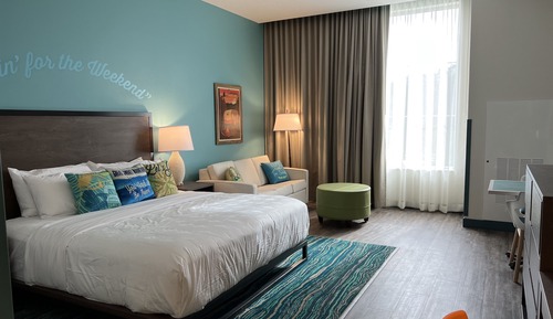 Room, 1 King Bed, Accessible, Mountain View (King Room ADA)