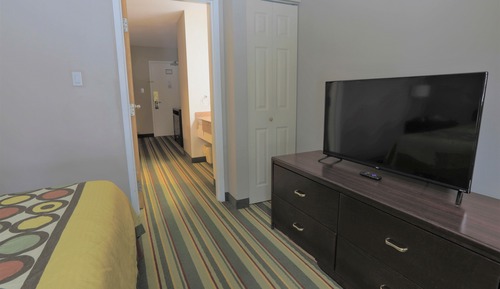 Standard Suite, 1 Queen Bed with Sofa bed, Non Smoking