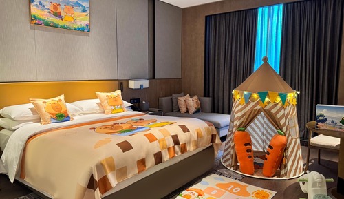 Deluxe Room, 1 King Bed