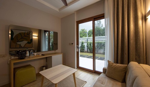 Executive Room