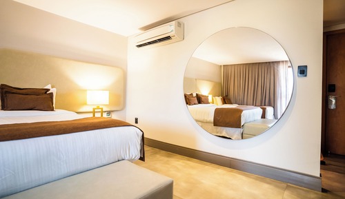 Executive Studio Suite, 2 Queen Beds, Beach View