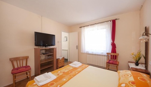 Apartment (One-Bedroom Apartment A2)