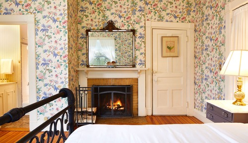 Classic Room, Balcony, Mountain View (Orchard)