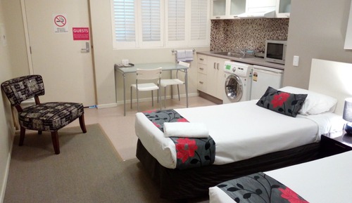 Studio, 2 Twin Beds (Twin, 7 Nights Rate)