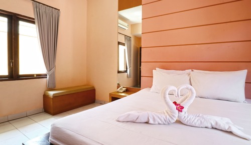 Anggrek Room