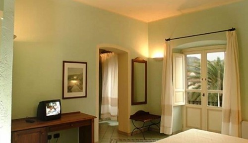 Classic Double Room, 1 Double or 2 Twin Beds, River View
