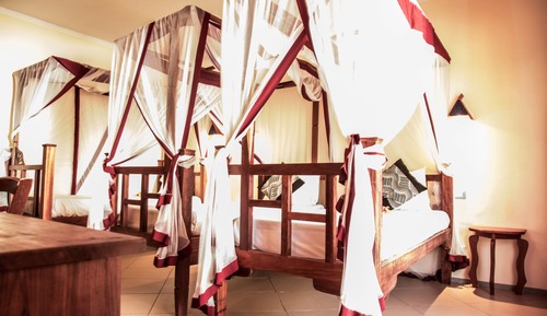 Standard Triple Room, Garden View