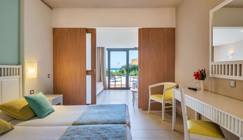 Family Room, Sea View