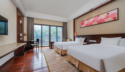 Premium Room, 2 Twin Beds, Mountain View
