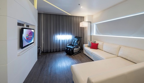 Suite, 1 King Bed