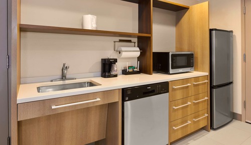 Studio, 1 King Bed, Accessible, Bathtub (Mobility & Hearing)