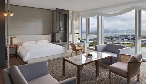Studio, 1 King Bed, Bay View