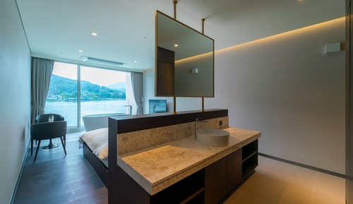 Design Room (Dark)