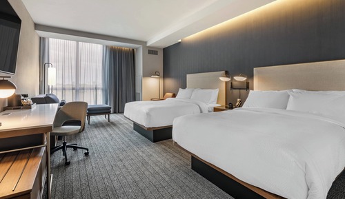 Room, Multiple Beds