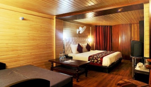Deluxe Quadruple Room