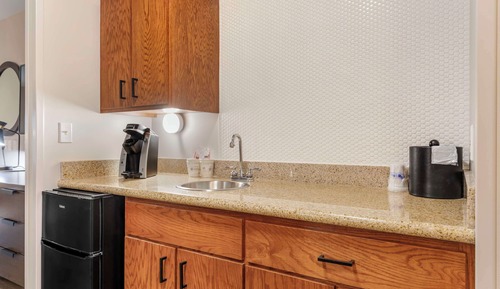 Standard Room, 1 King Bed, Non Smoking, Refrigerator & Microwave