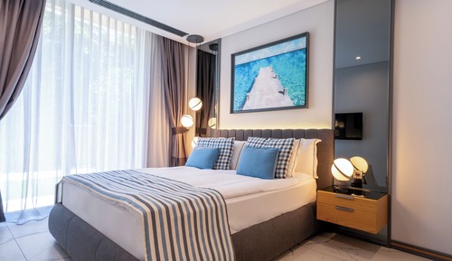 Deluxe Villa