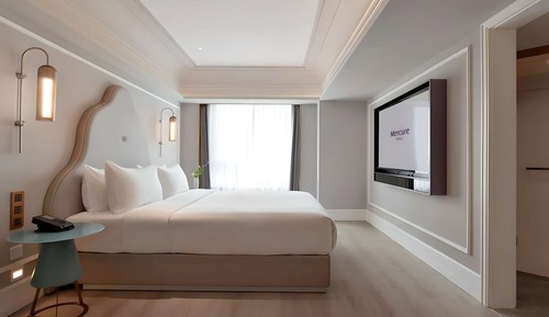 Privilege, Room, 1 King Bed