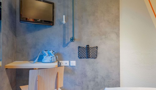 Triple Room, Multiple Beds